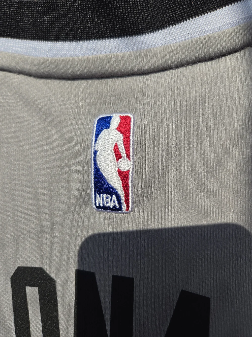 Adidas Men’s San Antonio Spurs #2 Gray & Black. Basketball Jersey